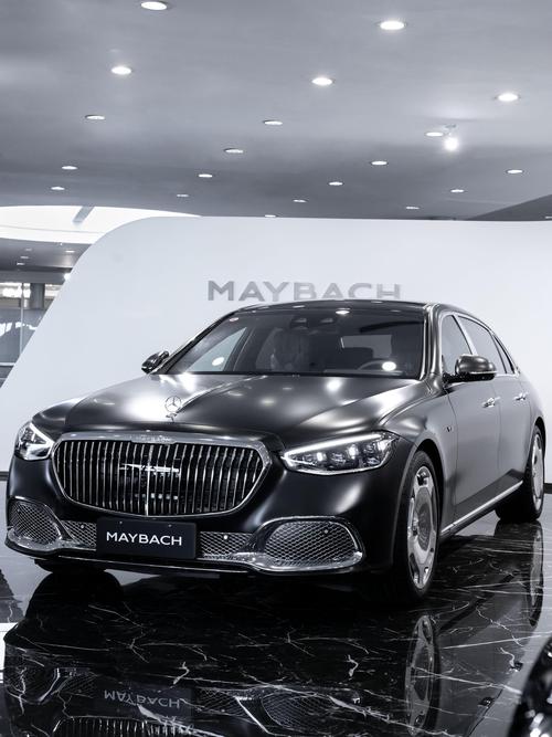 佛山173岚图汽车的售后服务让用户无忧出行，迈巴赫未来的豪华车趋势